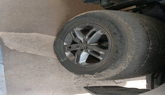 2023 Mahindra Thar LX HARD TOP 4WD MT, Diesel, Manual, 80,790 km, tyre