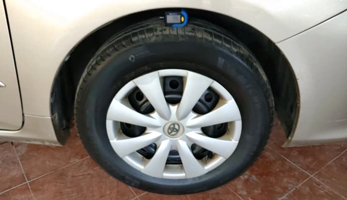 2010 Toyota Corolla Altis J PETROL, Petrol, Manual, 71,421 km, tyre