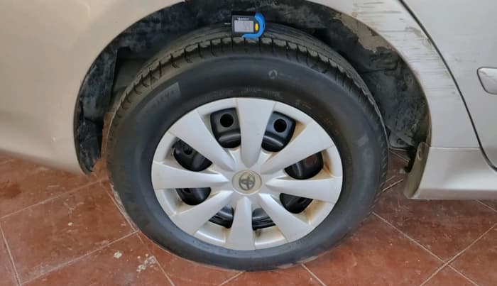 2010 Toyota Corolla Altis J PETROL, Petrol, Manual, 71,421 km, tyre