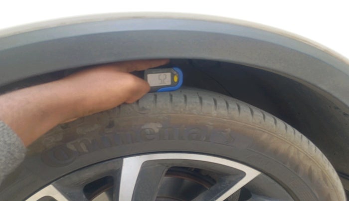 2022 MG ASTOR SAVVY 1.3 TURBO AT S RED, Petrol, Automatic, 63,205 km, tyre