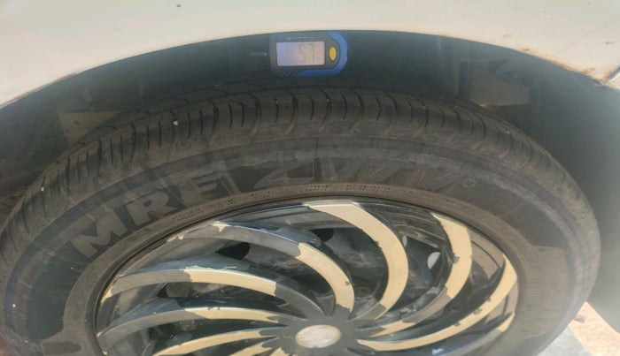 2018 Tata Tiago XT PETROL, CNG, Manual, 1,36,780 km, tyre