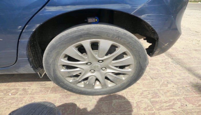 2017 Maruti Baleno ZETA PETROL 1.2, Petrol, Manual, 97,020 km, tyre