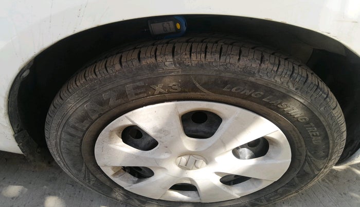 2010 Maruti Ritz VXI, Petrol, Manual, 83,691 km, tyre