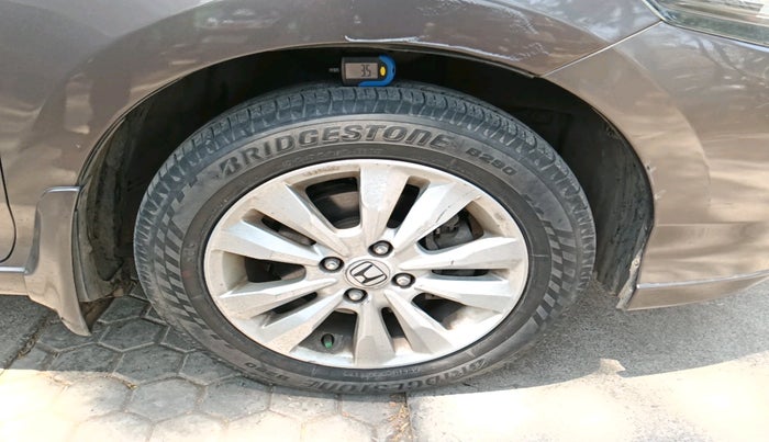 2012 Honda City 1.5L I-VTEC V MT, Petrol, Manual, 78,359 km, tyre