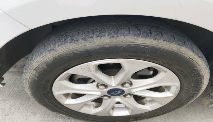 2018 Ford Figo Aspire TITANIUM1.5 DIESEL, Diesel, Manual, 1,52,038 km, tyre