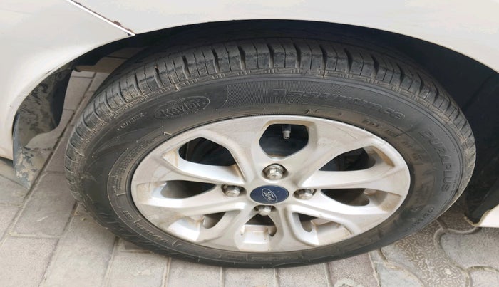 2018 Ford Figo Aspire TITANIUM1.5 DIESEL, Diesel, Manual, 1,52,038 km, tyre