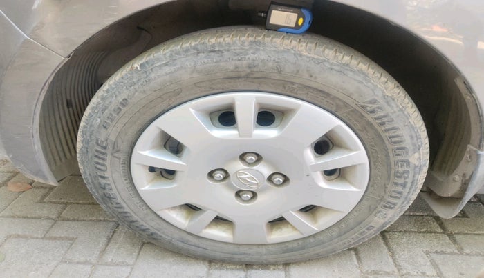 2013 Hyundai i20 MAGNA (O) 1.2, Petrol, Manual, 65,145 km, tyre