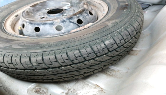 2018 Maruti Alto 800 LXI, Petrol, Manual, 69,272 km, tyre