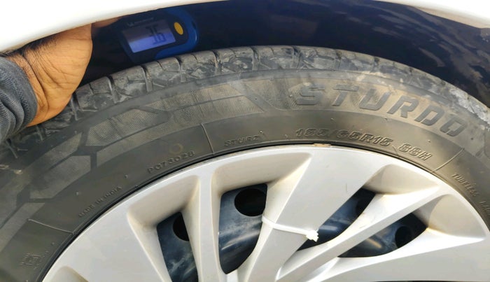 2017 Maruti Ciaz DELTA DIESEL 1.3, Diesel, Manual, 97,644 km, tyre