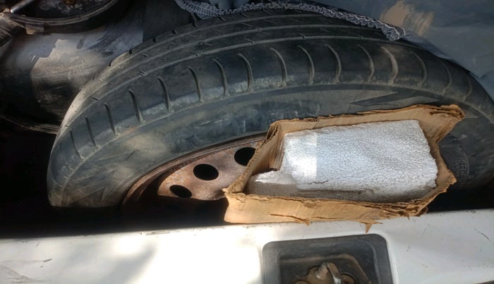 2019 Maruti New Wagon-R ZXI 1.2, Petrol, Manual, 1,02,198 km, tyre