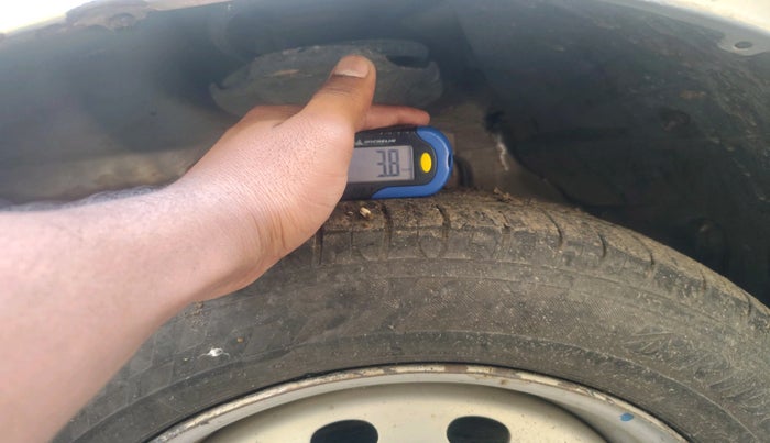 2008 Tata Indica Vista AQUA QUADRAJET, Diesel, Manual, 1,08,946 km, tyre