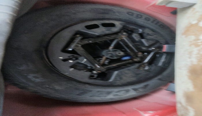 2011 Hyundai i10 ASTA 1.2 AT SUNROOF, Petrol, Automatic, 59,669 km, tyre