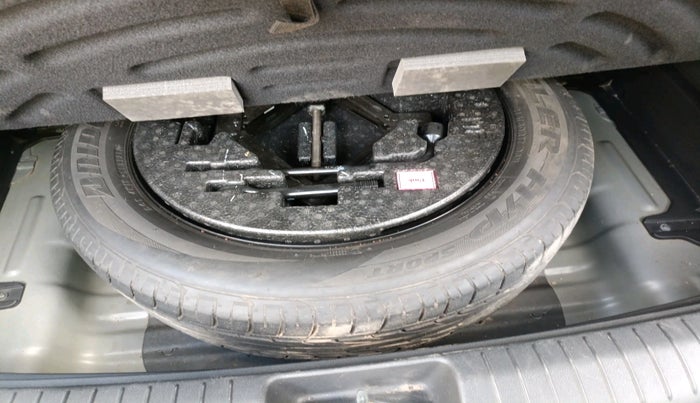 2017 Hyundai Creta SX PLUS AT 1.6 PETROL, Petrol, Automatic, 551 km, tyre