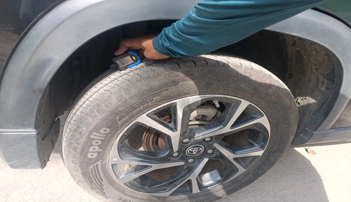 2024 Toyota URBAN CRUISER HYRYDER V HYBRID, Hybrid, Automatic, 4,159 km, tyre