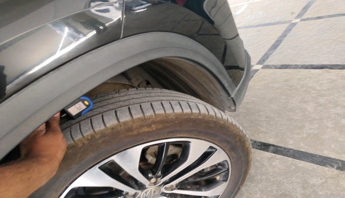 2022 MG HECTOR SHARP 2.0 DIESEL, Diesel, Manual, 93,577 km, tyre