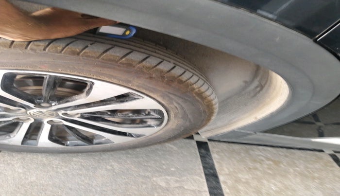 2022 MG HECTOR SHARP 2.0 DIESEL, Diesel, Manual, 93,577 km, tyre