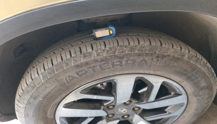 2022 Tata Harrier XZA PLUS 2.0L KAZIRANGA, Diesel, Automatic, 34,454 km, tyre