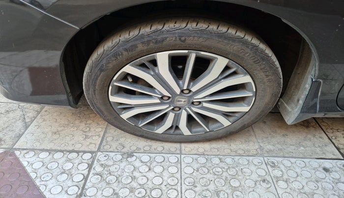 2017 Honda City 1.5L I-VTEC VX, Petrol, Manual, 94,488 km, tyre