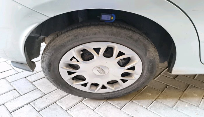 2016 Ford Figo Aspire TREND 1.2 PETROL, Petrol, Manual, 43,348 km, tyre