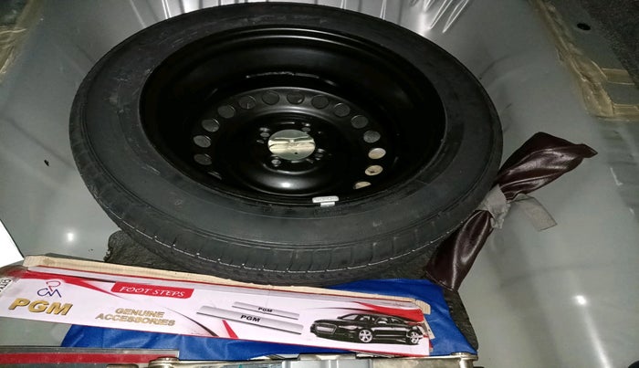 2022 Honda City 1.5L I-VTEC V MT 5TH GEN, Petrol, Manual, 46,962 km, tyre