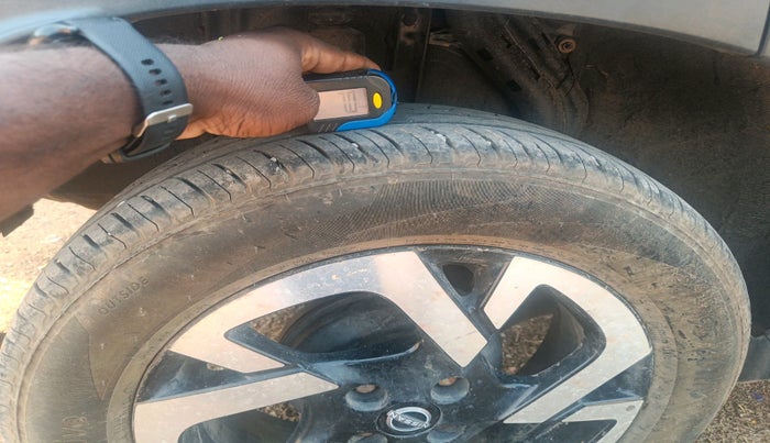 2022 Nissan MAGNITE XV PREMIUM TURBO CVT, Petrol, Automatic, 39,490 km, tyre