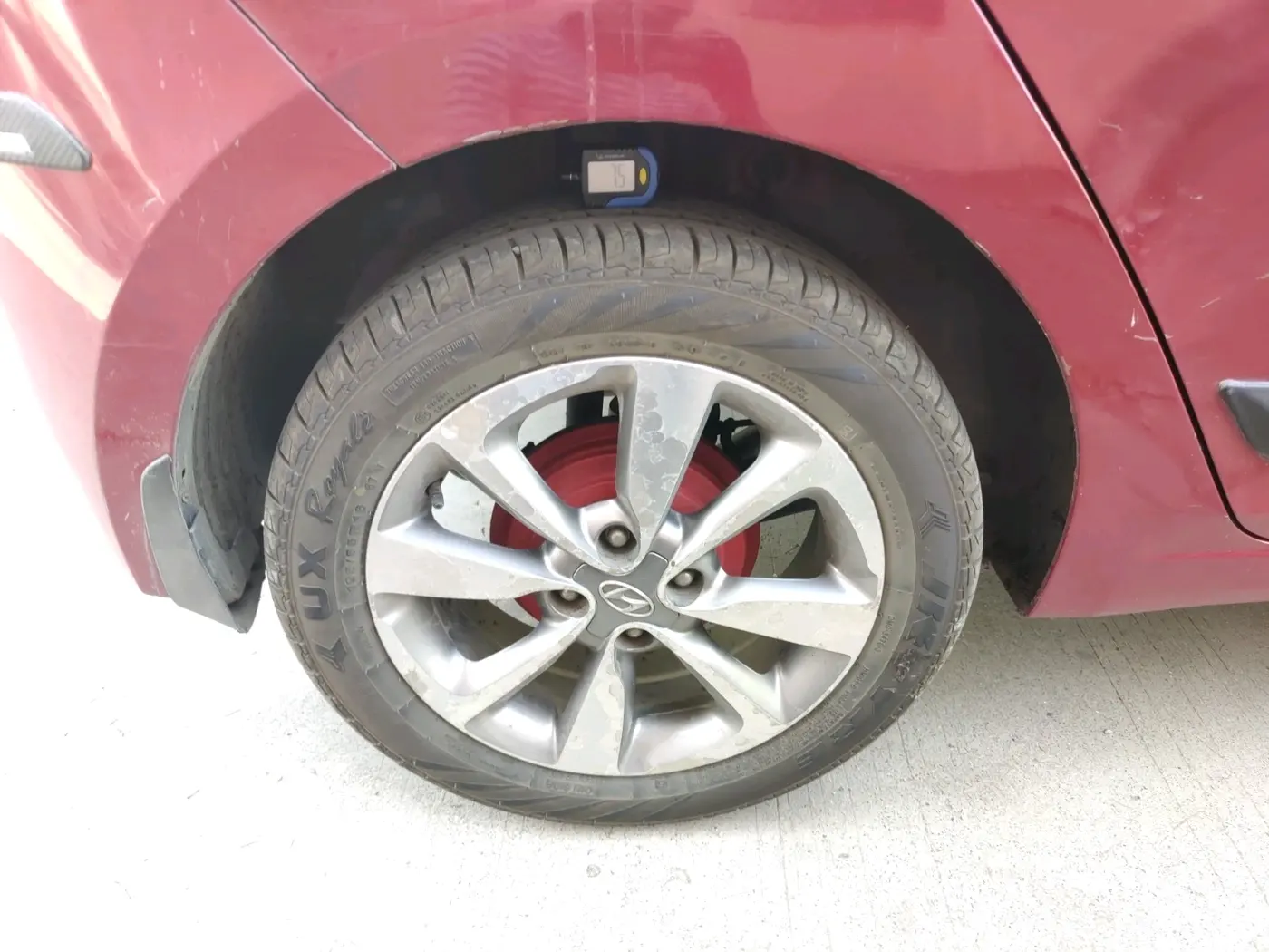 2015 Hyundai Elite i20 SPORTZ 1.4 CRDI, Diesel, Manual, 1,14,738 km, tyre