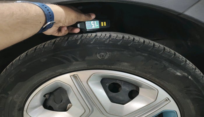 2022 Tata NEXON EV XM, Electric, Automatic, 88,503 km, tyre