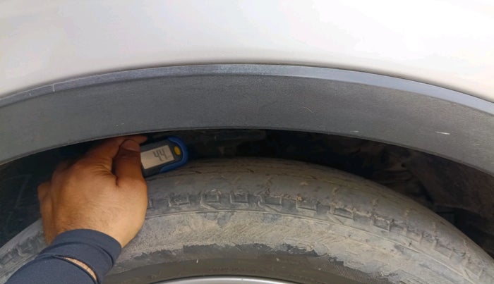 2022 Mahindra XUV300 W8 1.5 DIESEL, Diesel, Manual, 63,731 km, tyre