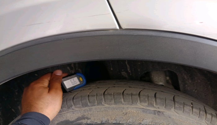 2022 Mahindra XUV300 W8 1.5 DIESEL, Diesel, Manual, 63,731 km, tyre