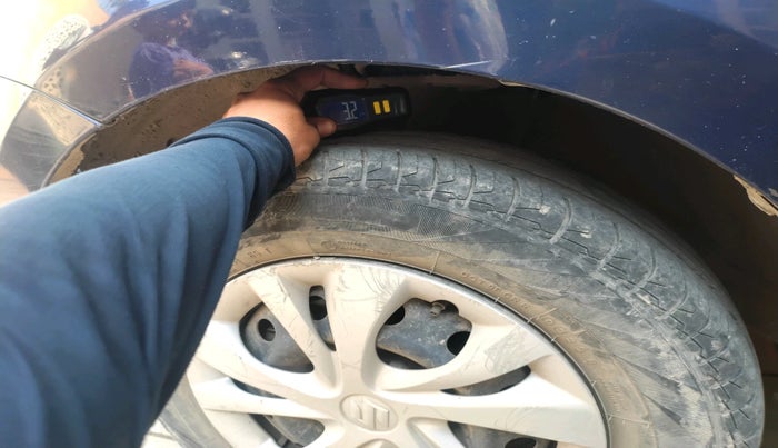 2023 Maruti Swift VXI, Petrol, Manual, 40,972 km, tyre