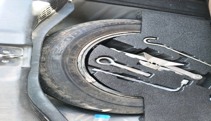 2019 Honda WR-V 1.2L I-VTEC S MT, Petrol, Manual, 29,916 km, tyre