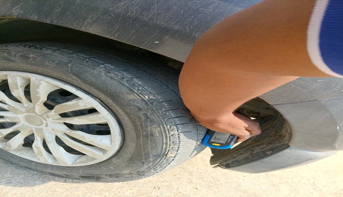 2021 Maruti S PRESSO VXI (O) CNG, CNG, Manual, 1,35,936 km, tyre