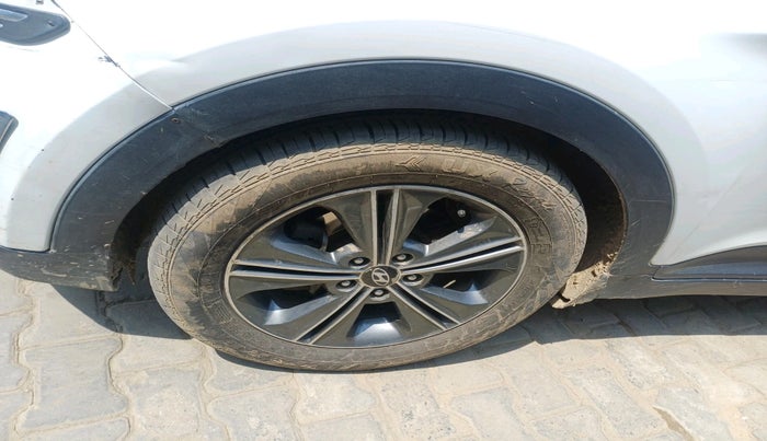 2015 Hyundai Creta SX 1.6 DIESEL, Diesel, Manual, 70,543 km, tyre