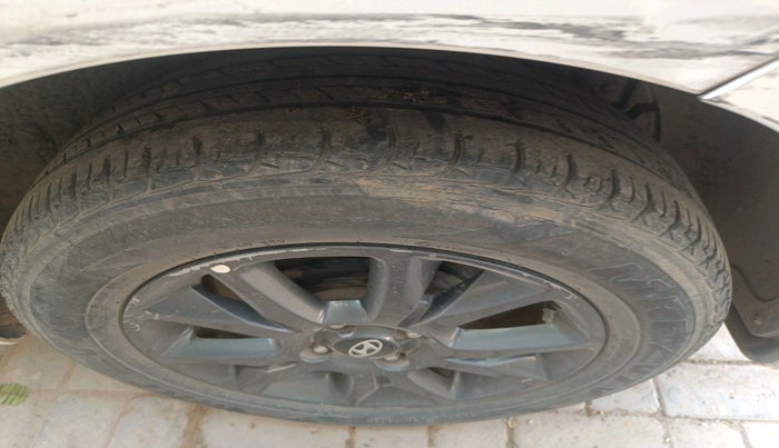 2019 Hyundai Elite i20 SPORTZ PLUS 1.2, Petrol, Manual, 68,354 km, tyre