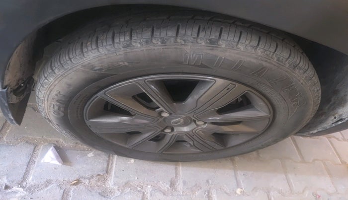 2021 Renault Kwid CLIMBER 1.0 AMT (O), Petrol, Automatic, 20,138 km, tyre