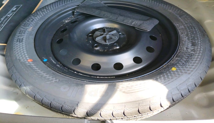 2024 Maruti Grand Vitara SIGMA SMART HYBRID, Petrol, Manual, 20,676 km, tyre