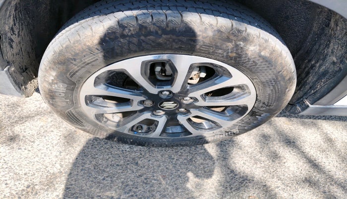 2024 Maruti Grand Vitara SIGMA SMART HYBRID, Petrol, Manual, 20,676 km, tyre