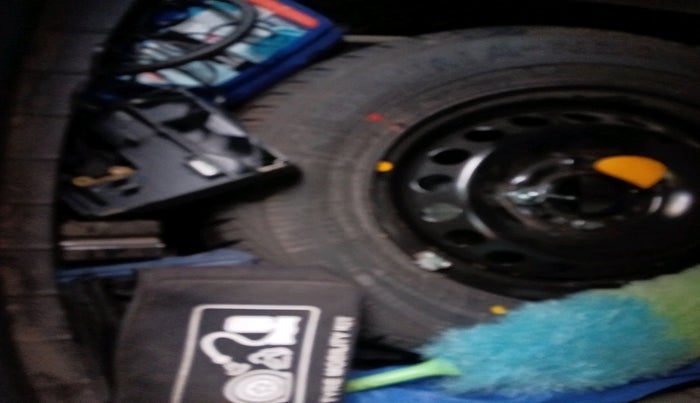 2022 Tata TIGOR XE PETROL, Petrol, Manual, 36,292 km, tyre