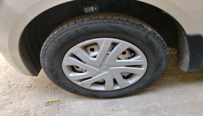 2021 Maruti New Wagon-R LXI CNG 1.0, CNG, Manual, 60,114 km, tyre