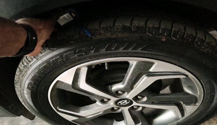 2018 Hyundai Creta SX AT 1.6 PETROL, Petrol, Automatic, 57,218 km, tyre