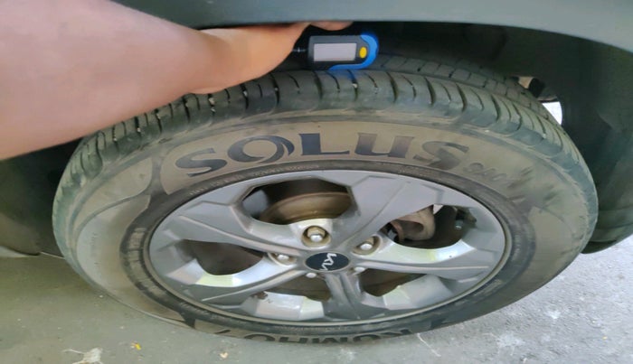 2023 KIA SELTOS HTK PLUS 1.5 IMT, Petrol, Manual, 18,415 km, tyre