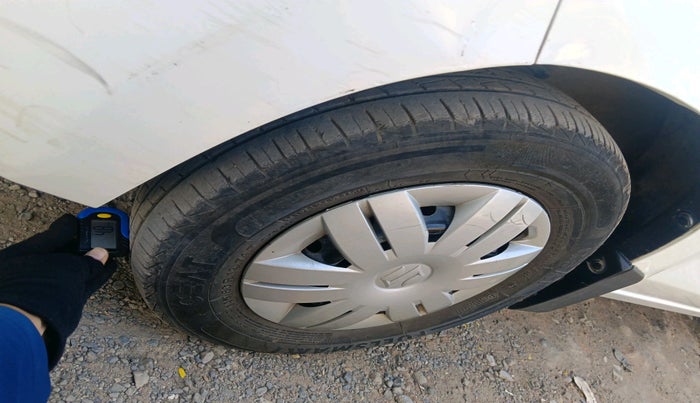 2020 Maruti Alto LXI, Petrol, Manual, 25,901 km, tyre