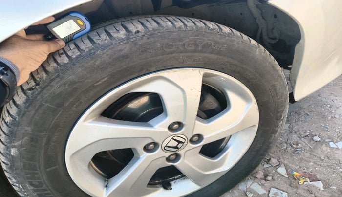 2015 Honda City 1.5L I-DTEC VX, Diesel, Manual, 96,402 km, tyre