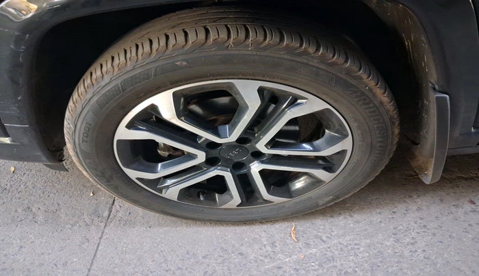 2021 Jeep Compass MODEL S (O) 1.4 PETROL DCT, Petrol, Automatic, 67,189 km, tyre