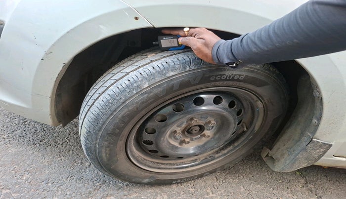 2013 Maruti Ertiga VXI, Petrol, Manual, 32,437 km, tyre