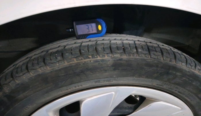 2018 Hyundai NEW SANTRO ASTA MT, Petrol, Manual, 52,704 km, tyre