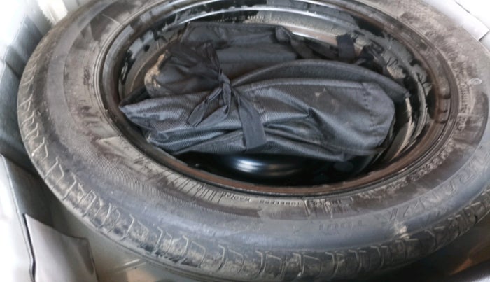 2025 Tata NEXON CREATIVE + SUNROOF 1.2 PETROL, Petrol, Manual, 18,806 km, tyre