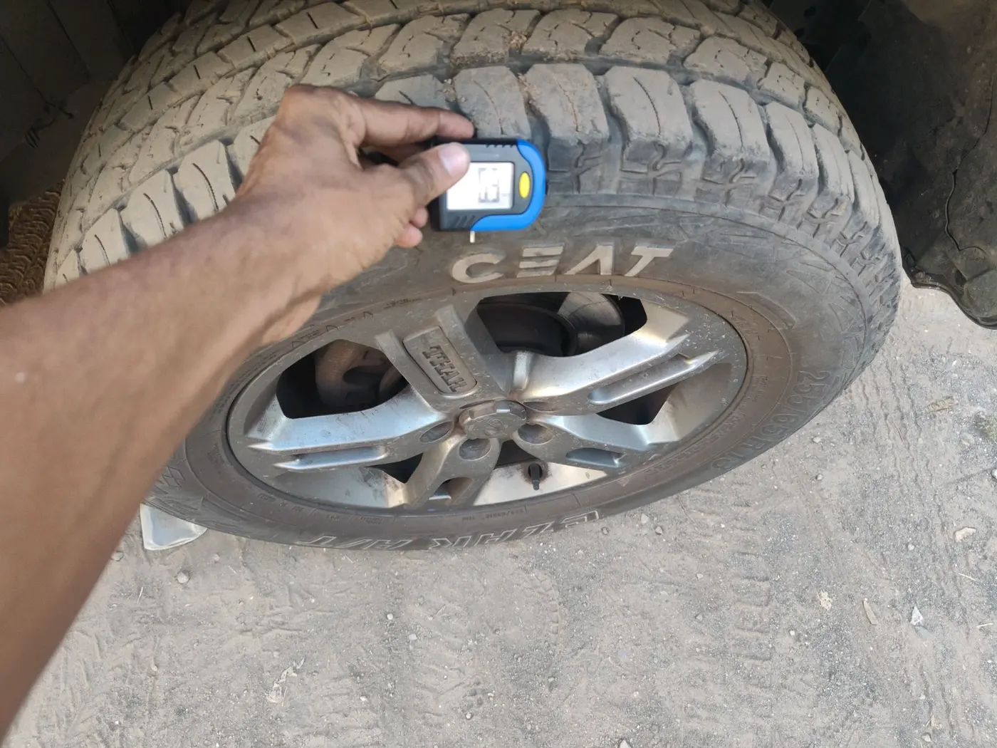 2020 Mahindra Thar LX PETROL HT 4WD AT, Petrol, Automatic, 22,400 km, tyre
