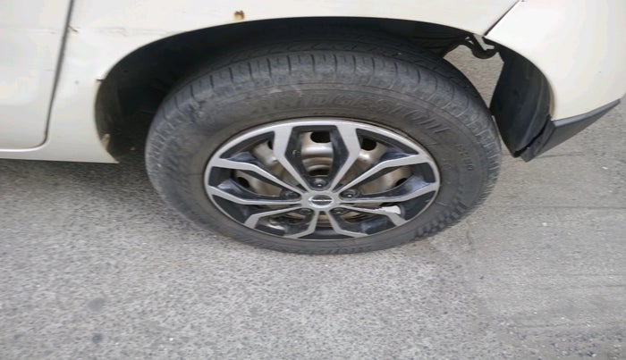 2019 Mahindra Kuv100 K2 TRIP CNG, CNG, Manual, 91,353 km, tyre