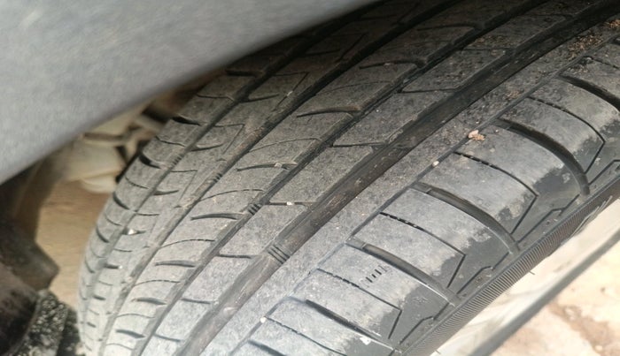 2021 Tata NEXON XM PLUS SUNROOF DIESEL, Diesel, Manual, 1,30,739 km, tyre